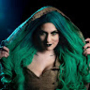 Meet your Posher, Alexandra